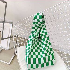 IVY KNIT CHECKERED TOTE BAG